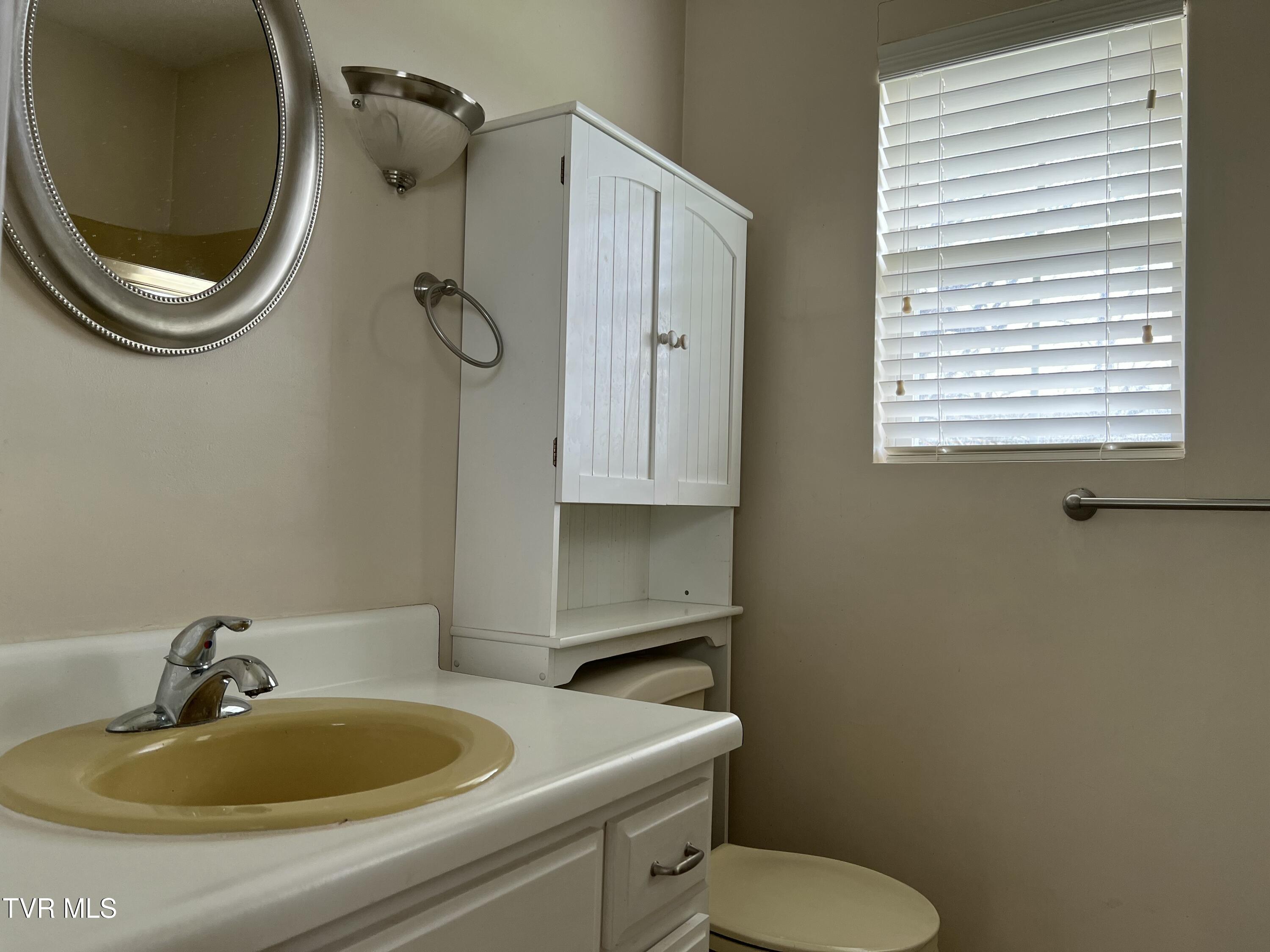898 Jordan Road Elizabethton, TN 37643 - Photo 80 of 98 IMG_4267
