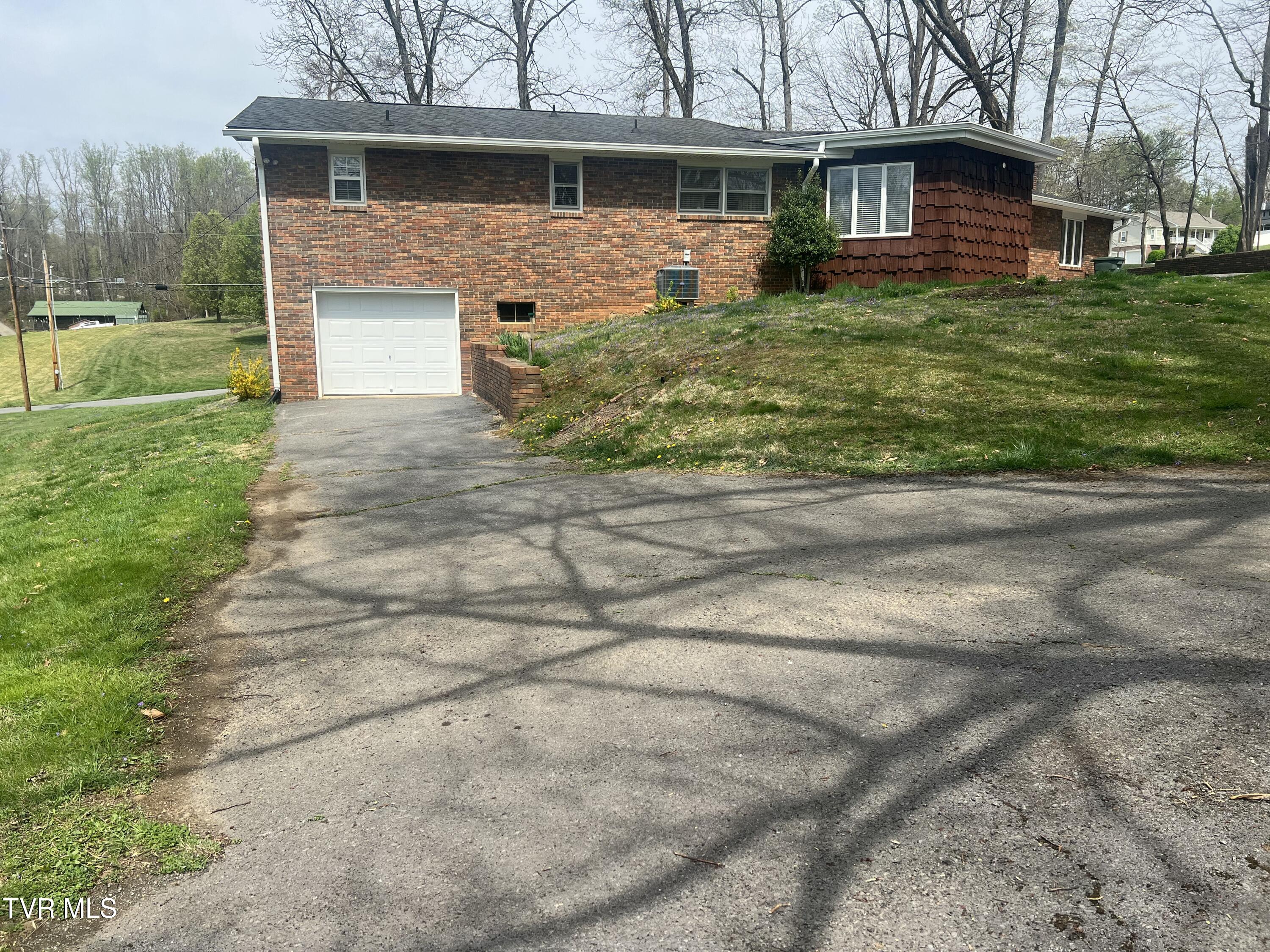 898 Jordan Road Elizabethton, TN 37643 - Photo 94 of 98 IMG_4320