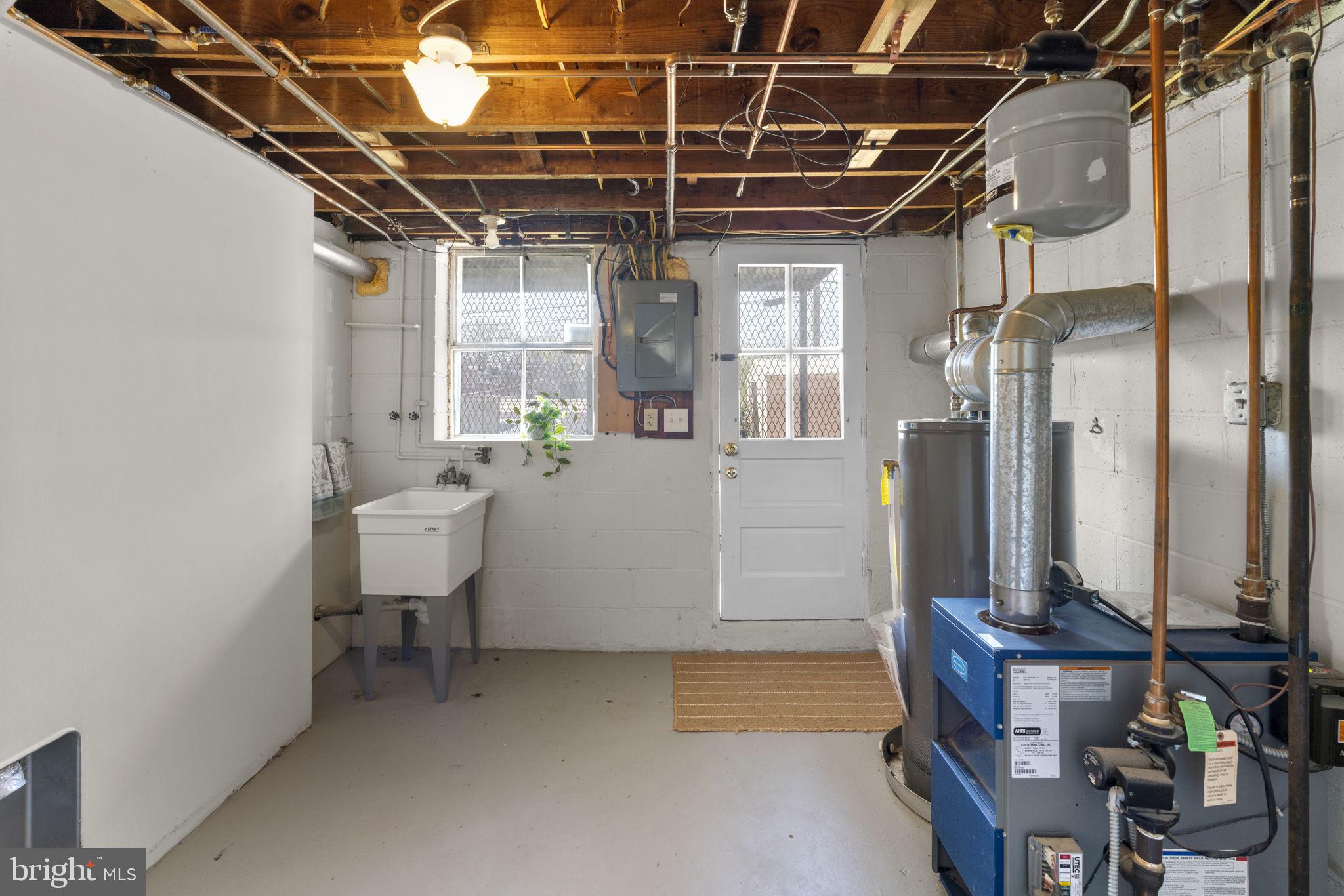 3549 Benzinger Road Baltimore, MD 21229 - Photo 29 of 32 Gallery Image 29