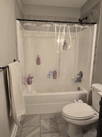 $3,000 | 425 Veronica Court, Clarksville, TN 37043