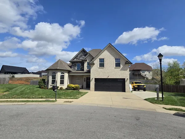$3,000 | 425 Veronica Court, Clarksville, TN 37043