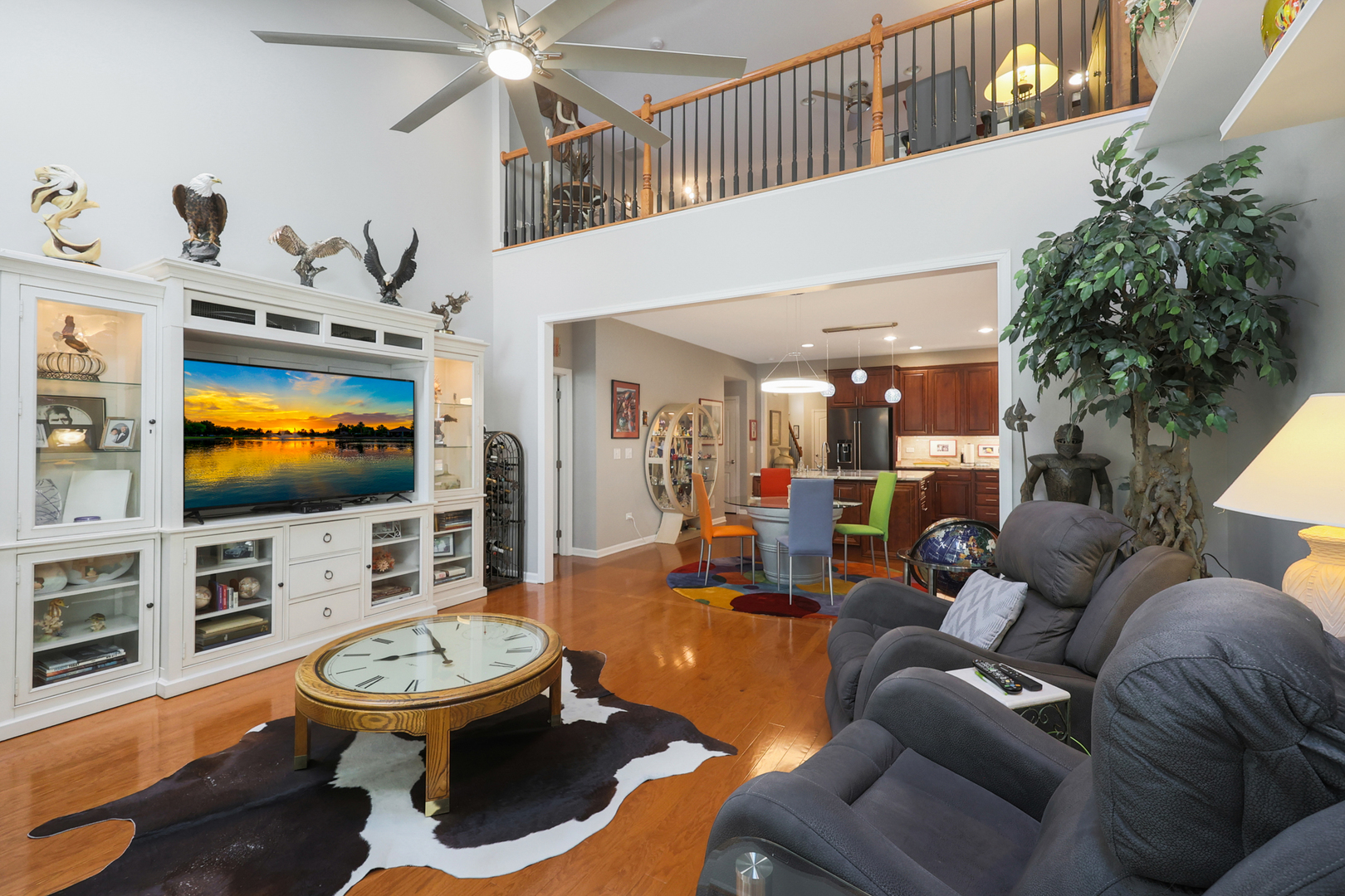 1042 Riviera Drive Elgin, IL 60124 - Photo 12 of 28 Gallery Image 12