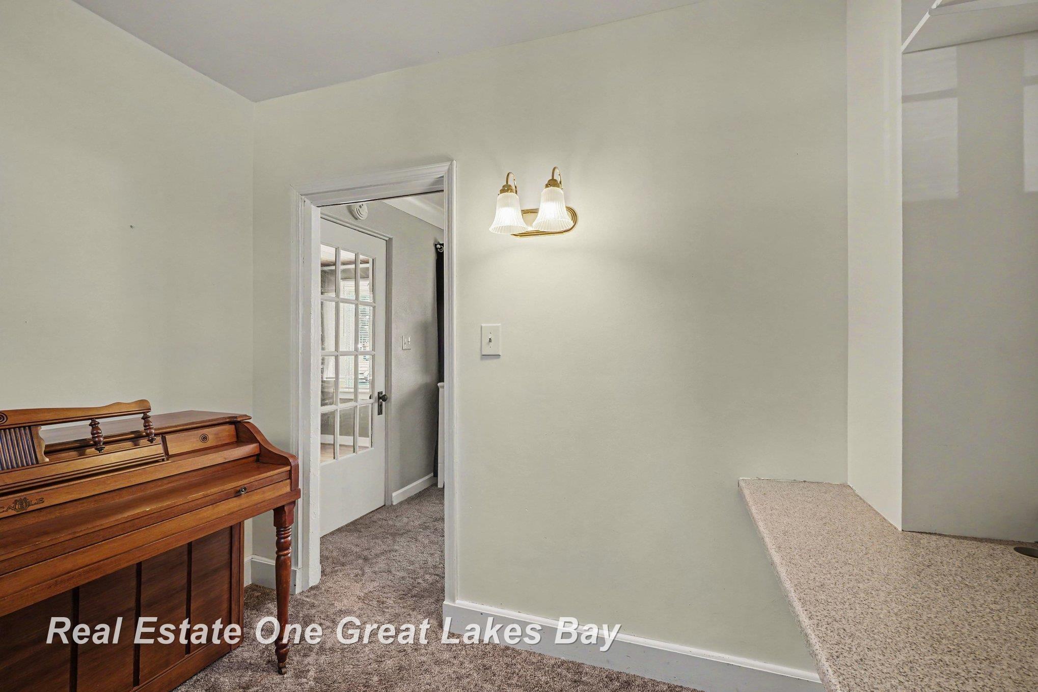 1008 South Sherman Street Bay City, MI 48708 - Photo 9 of 29 Gallery Image 9