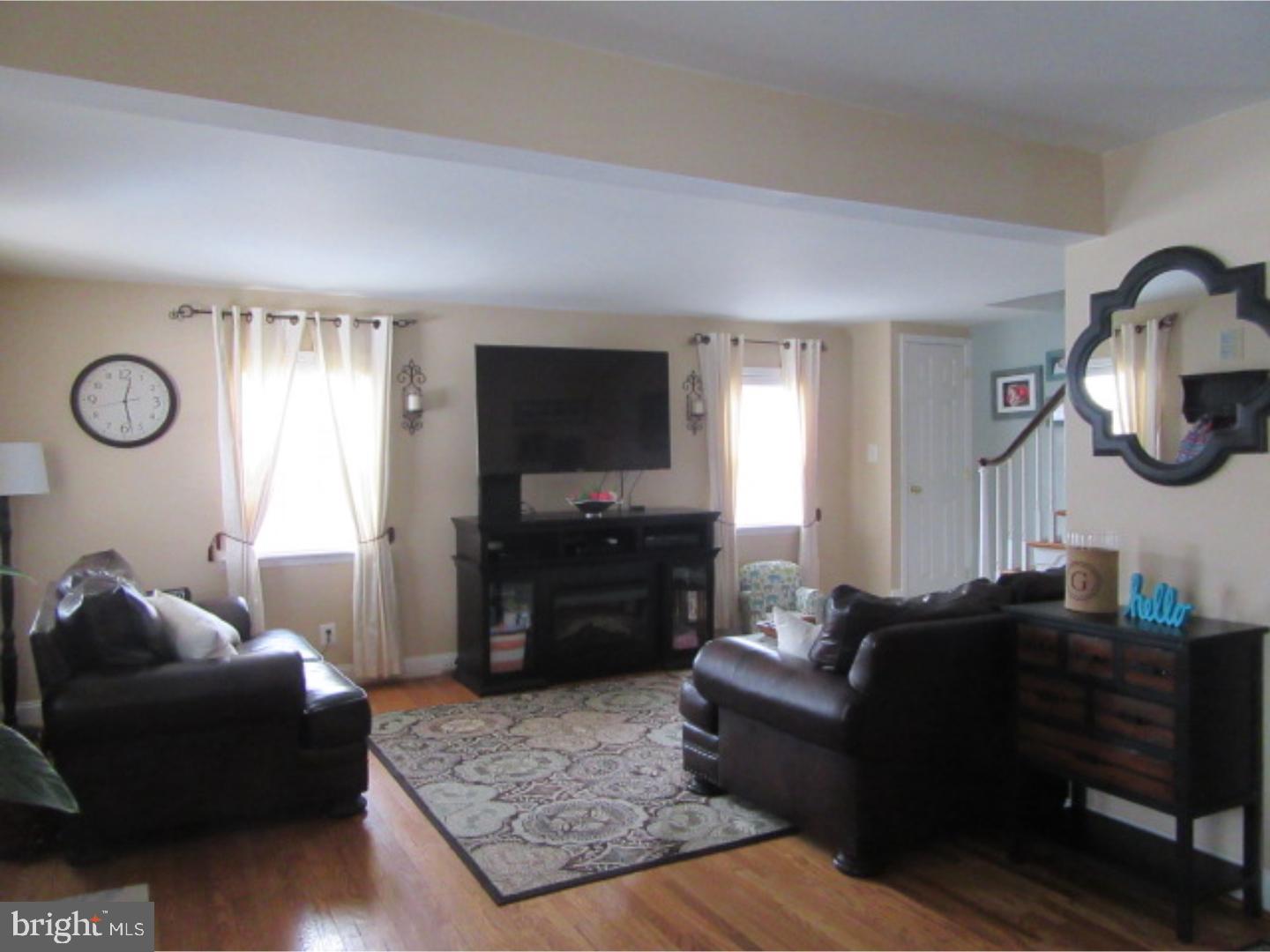 1505 Ashton Road Havertown, PA 19083 - Photo 6 of 25 Living Room