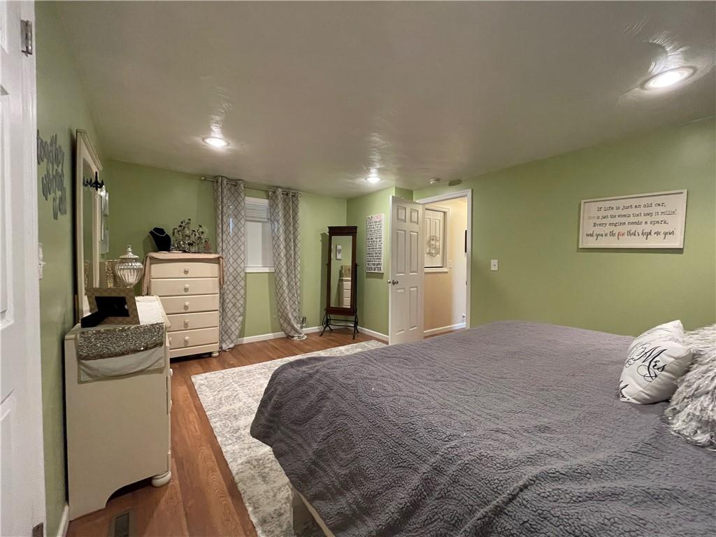 226 Oak Road Gibsonia, PA 15044 - Photo 8 of 19 Gallery Image 8