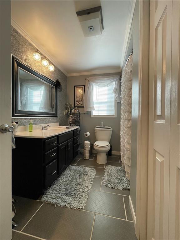 226 Oak Road Gibsonia, PA 15044 - Photo 9 of 19 Gallery Image 9