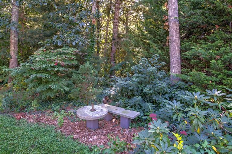 29 David Street Osterville, MA 02655 - Photo 26 of 26 a view of a backyard with fountain
