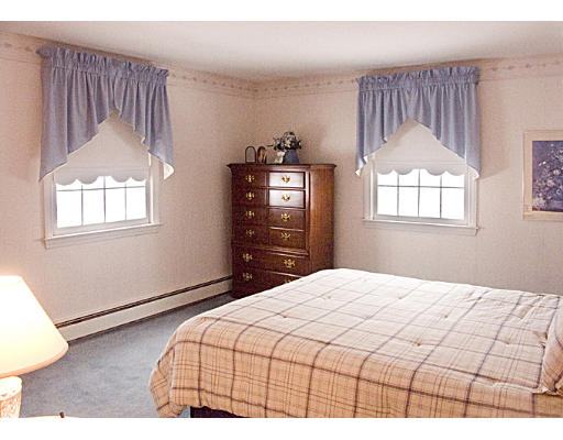 14 Plymouth Road Winchester, MA 01890 - Photo 10 of 14 Gallery Image 10