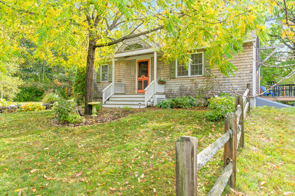103 Thurlow Road Lincolnville, ME 04849 - Photo 4 of 57 DSC02424