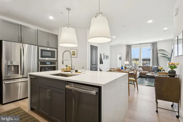 $497,999 | 109 East Cromwell Street, Unit 1006, Baltimore, MD 21230