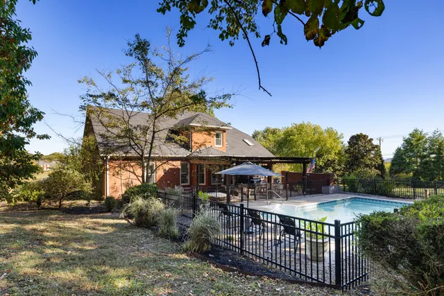 $1,197,000 | 217 Barrington Court West, Franklin, TN 37067