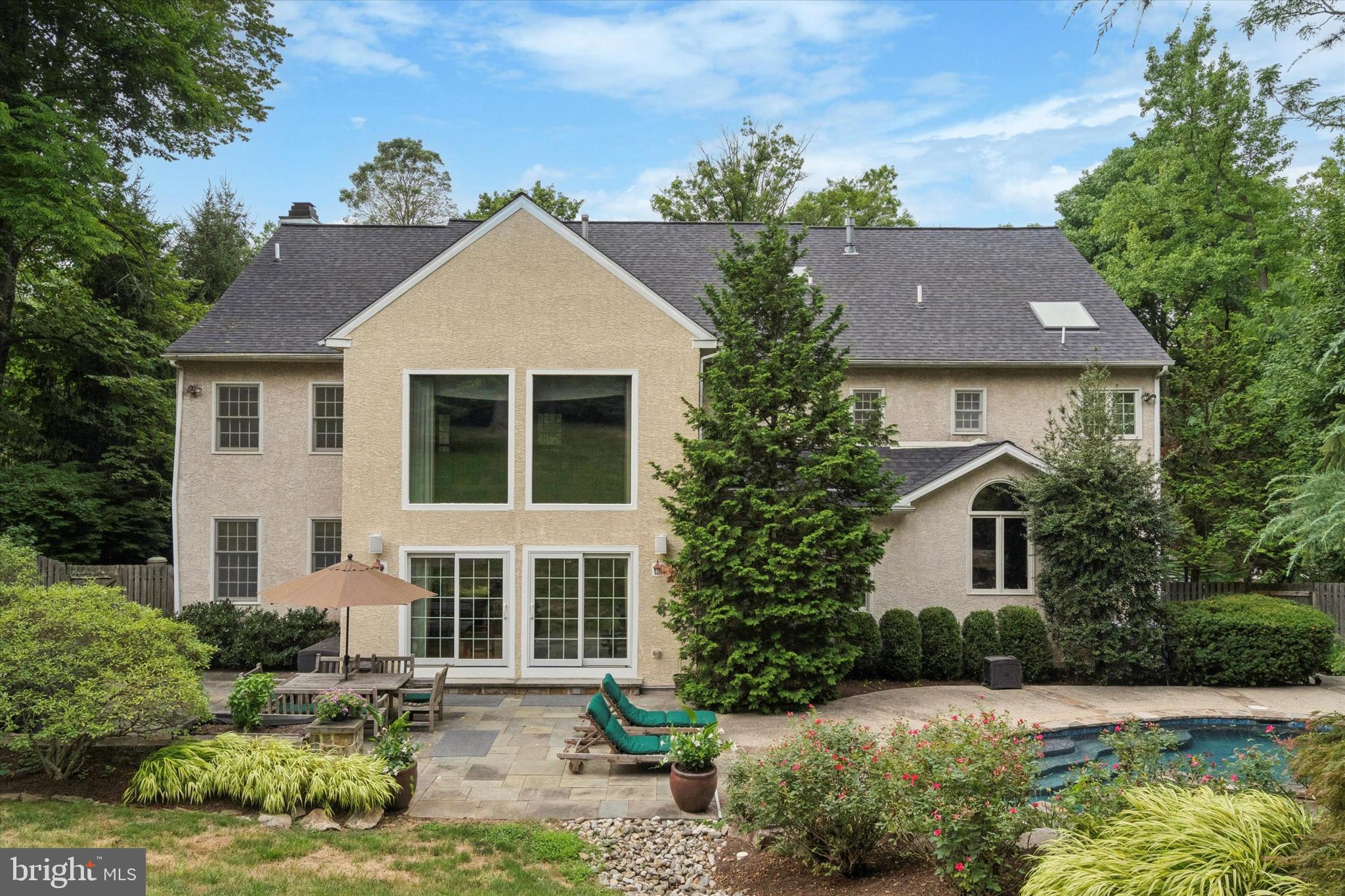 145 Biddulph Road Wayne, PA 19087 - Photo 37 of 38 a front view of a house with garden