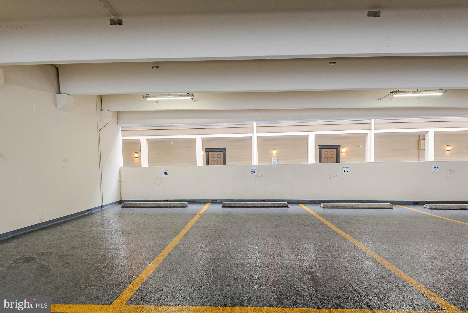 11800 Old Georgetown Road, Unit 1632 North Bethesda, MD 20852 - Photo 21 of 35 a view of an empty room