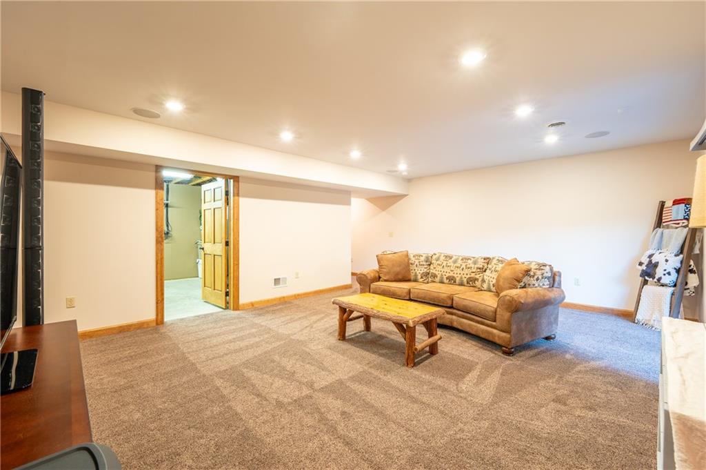 2780 Ipnar Road Irwin, PA 15642 - Photo 27 of 40 a living room with furniture and a couch