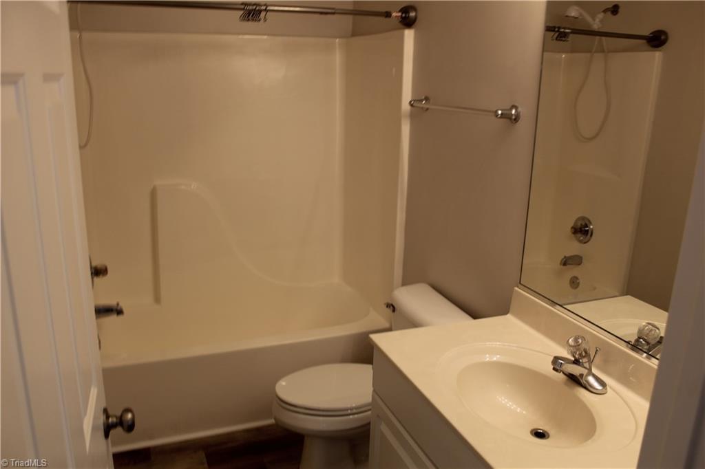 206 Skeet Club Road High Point, NC 27265 - Photo 12 of 20 Gallery Image 12