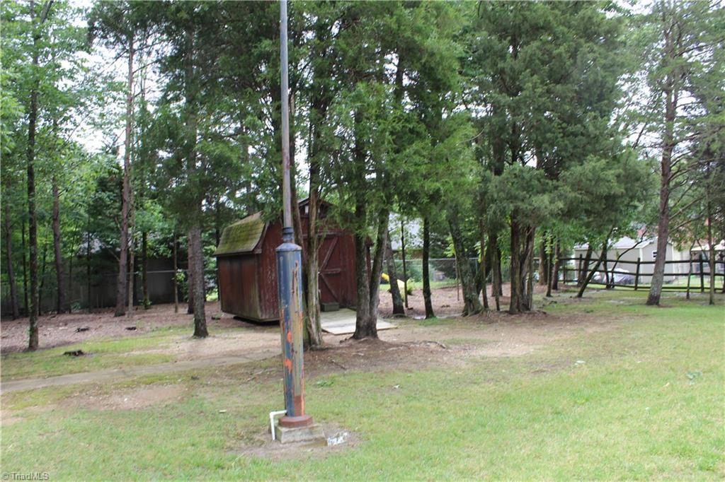 206 Skeet Club Road High Point, NC 27265 - Photo 19 of 20 Gallery Image 19