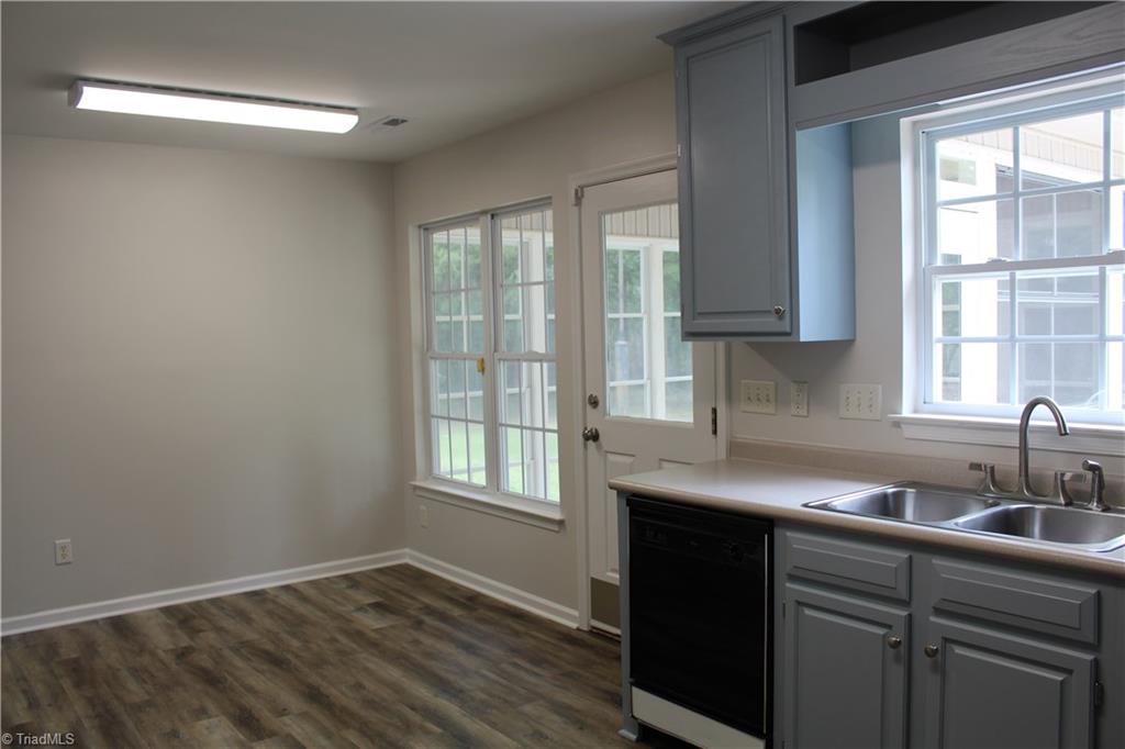 206 Skeet Club Road High Point, NC 27265 - Photo 9 of 20 Gallery Image 9