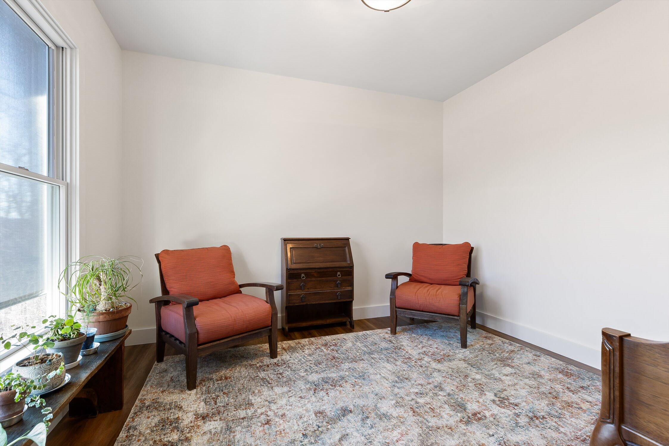 280 Pine Ridge Drive Signal Mountain, TN 37377 - Photo 16 of 40 16-Pine Ridge-14