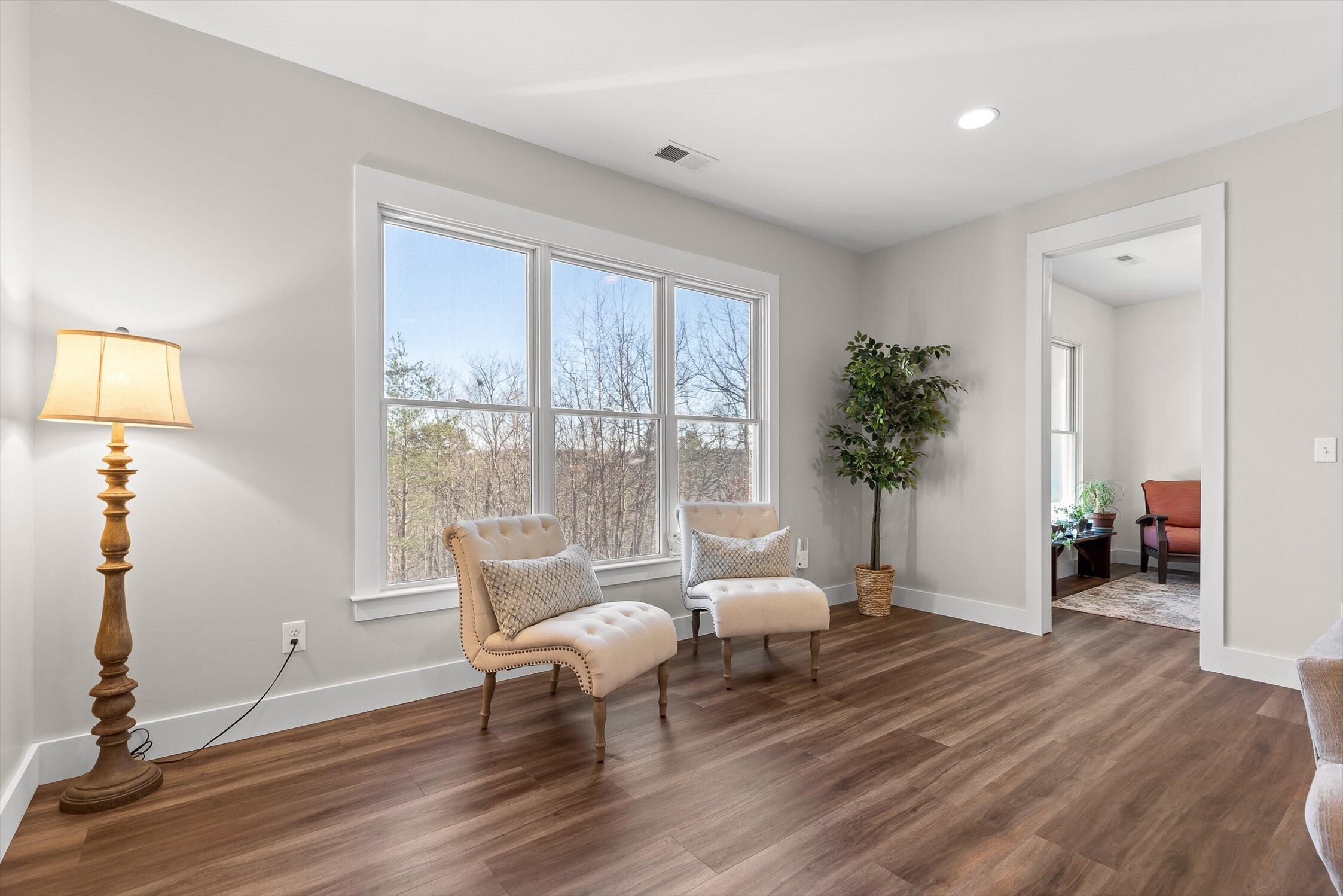 280 Pine Ridge Drive Signal Mountain, TN 37377 - Photo 6 of 40 17-Pine Ridge-15