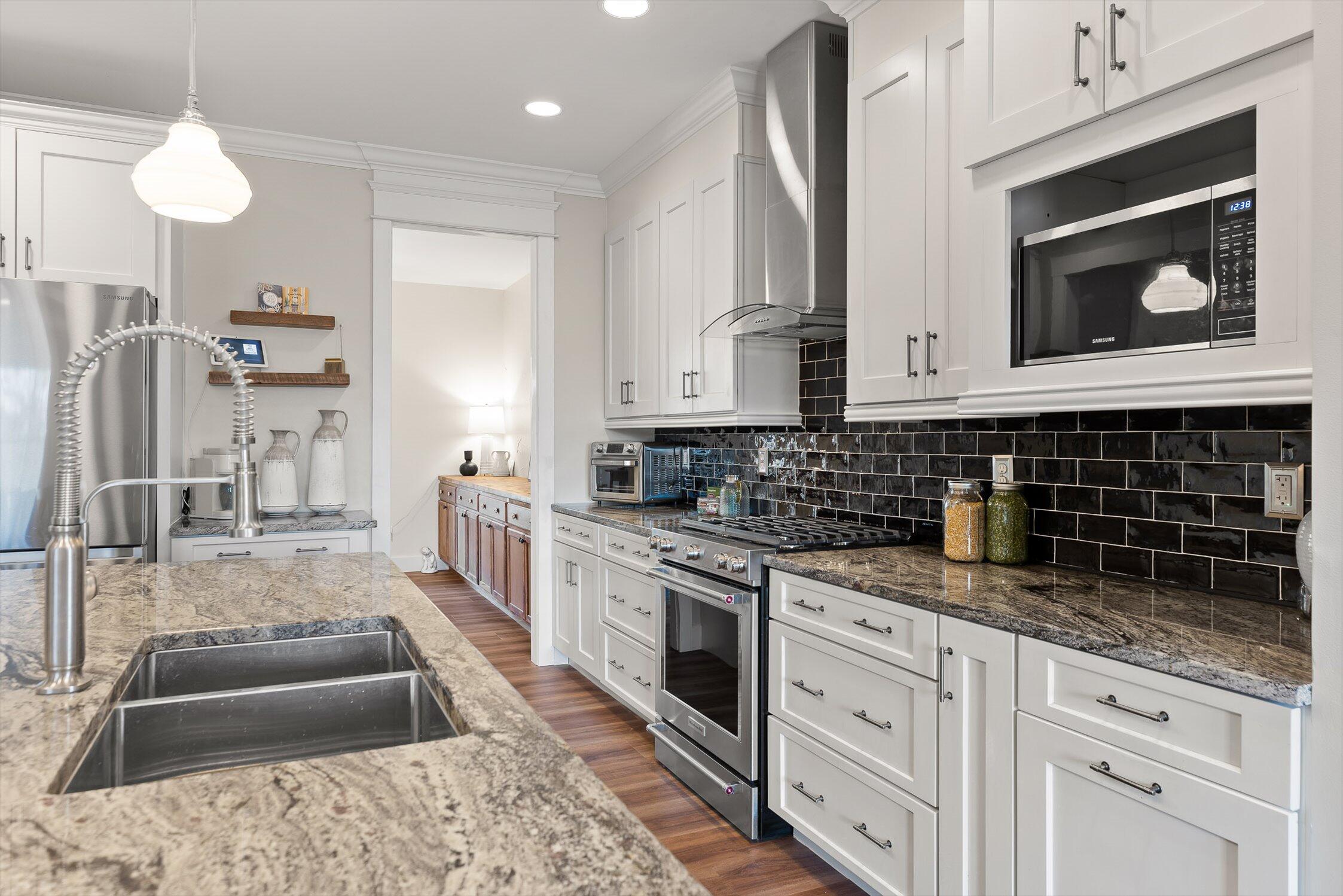 280 Pine Ridge Drive Signal Mountain, TN 37377 - Photo 9 of 40 29-Pine Ridge-39