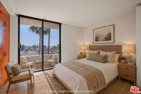 $4,114 | 15480 Antioch Street, Unit 306, Pacific Palisades, CA 90272