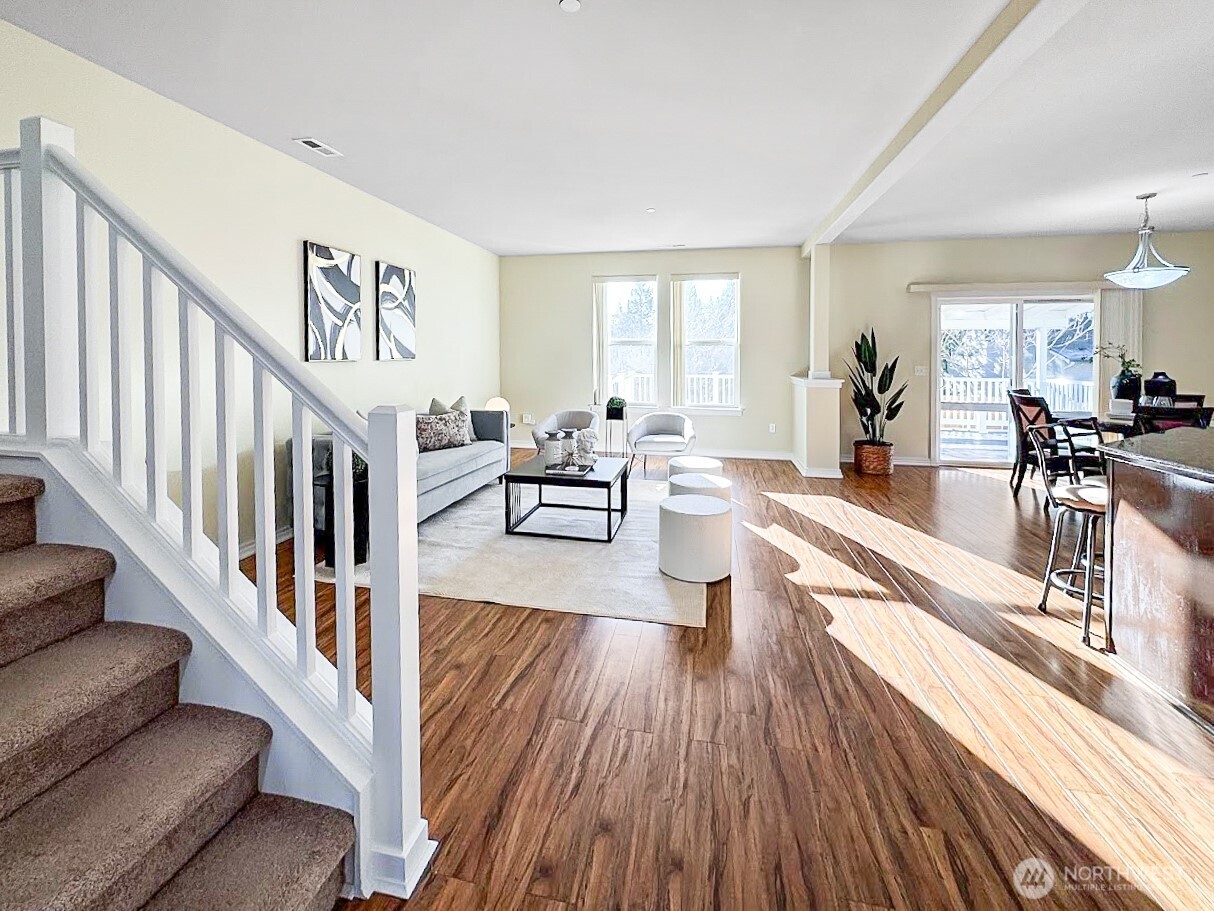 1615 Redmond Court Northeast Renton, WA 98056 - Photo 2 of 30