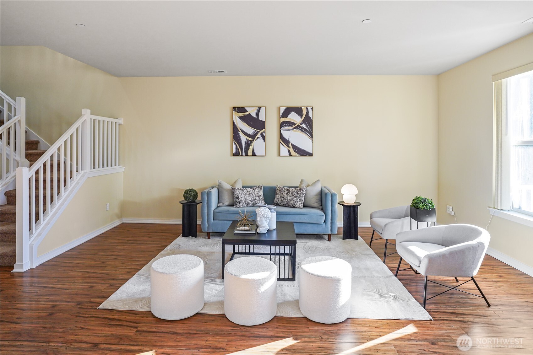 1615 Redmond Court Northeast Renton, WA 98056 - Photo 3 of 30