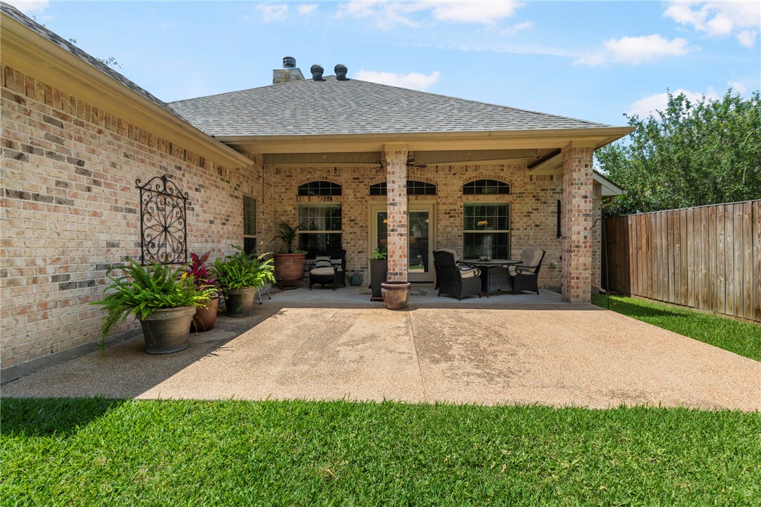318 Cecelia Loop College Station, TX 77845 - Photo 35 of 38