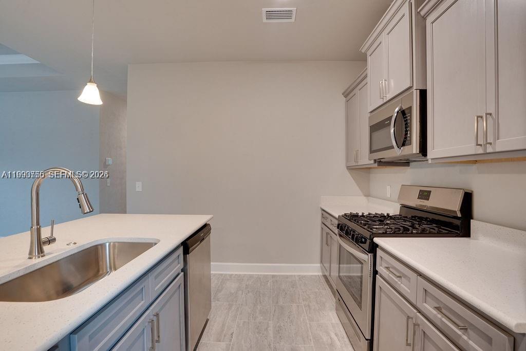 24722 Southwest 21st Place Newberry, FL 32669 - Photo 6 of 27