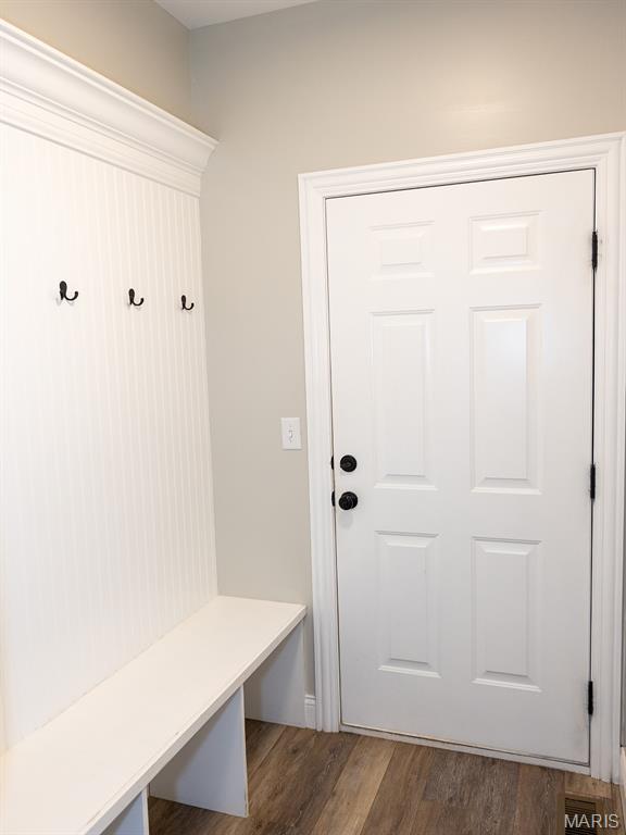 27650 Iowa Road Perry, MO 63462 - Photo 15 of 53