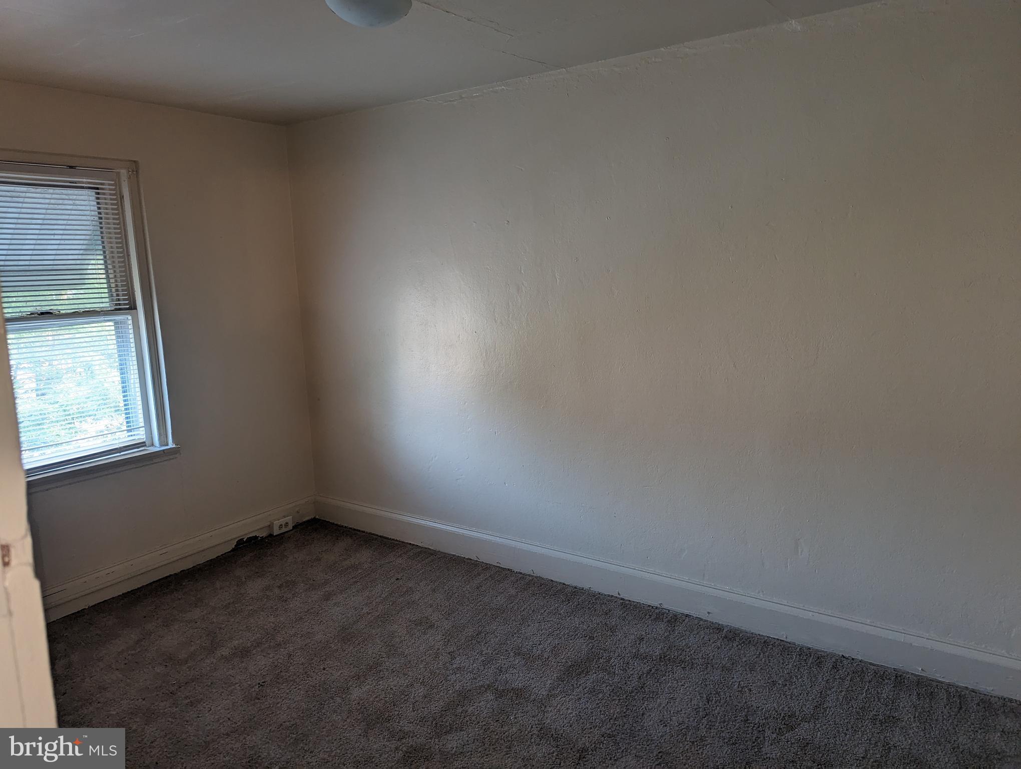 3008 Kearsarge Road Camden, NJ 08104 - Photo 11 of 15