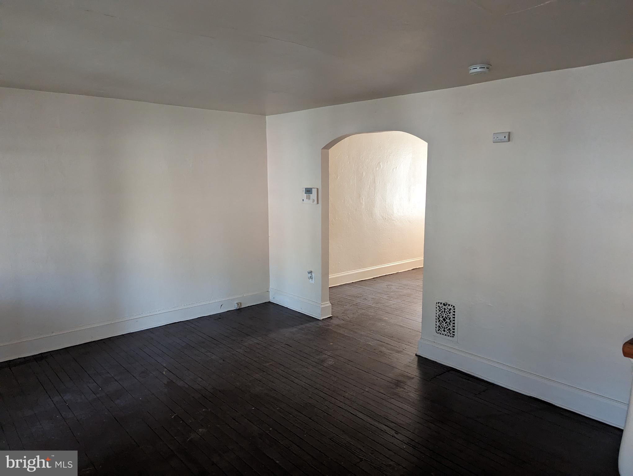 3008 Kearsarge Road Camden, NJ 08104 - Photo 5 of 15