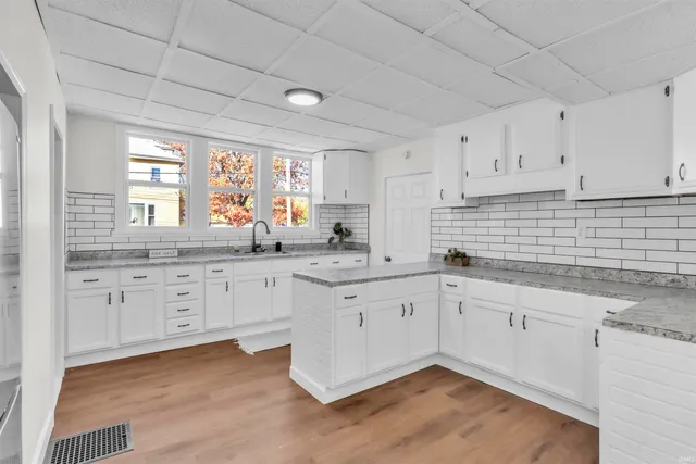 $169,995 | 503 Court Street, Huntington, IN 46750