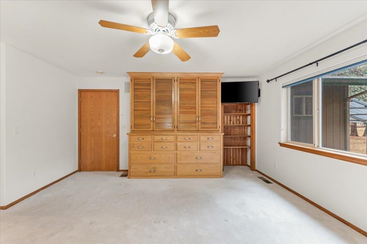 1138 Deetz Road Mount Shasta, CA 96067 - Photo 22 of 49 Gallery Image 22