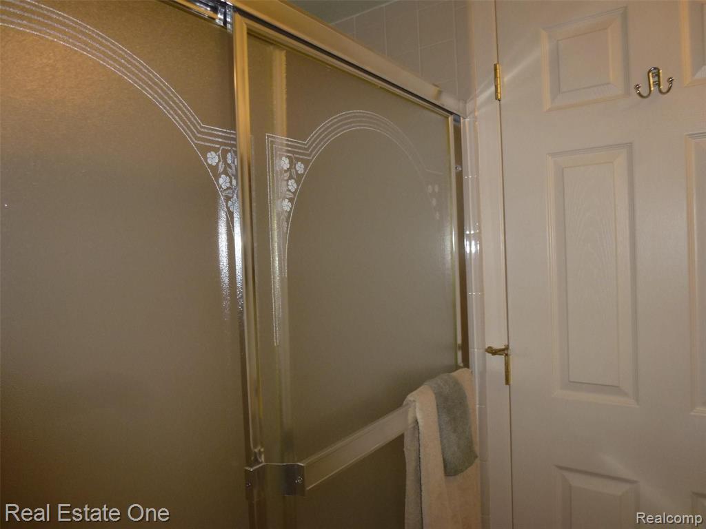570 Tennyson, Unit 78 Rochester Hills, MI 48307 - Photo 30 of 35