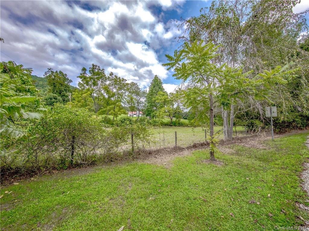 63 Sams Branch Road Candler, NC 28715 - Photo 14 of 25 Gallery Image 14