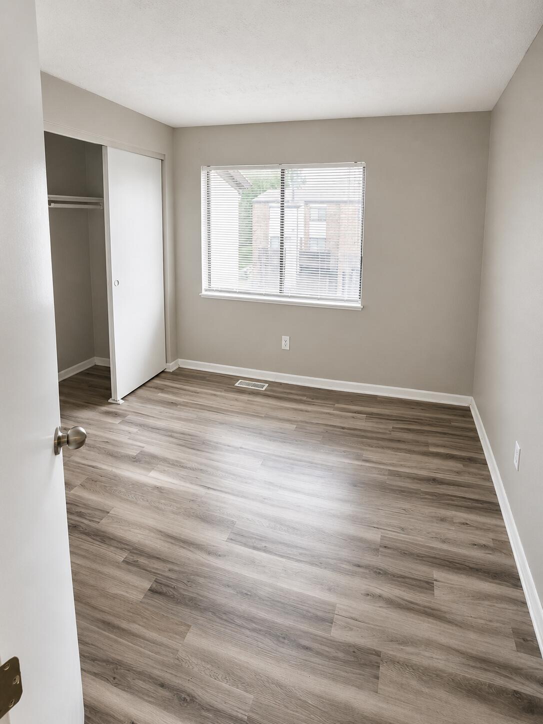 613 Villa Road, Unit H Springfield, OH 45503 - Photo 11 of 25 ChatGPT Image Jul 3, 2026, 03_16_20 PM (