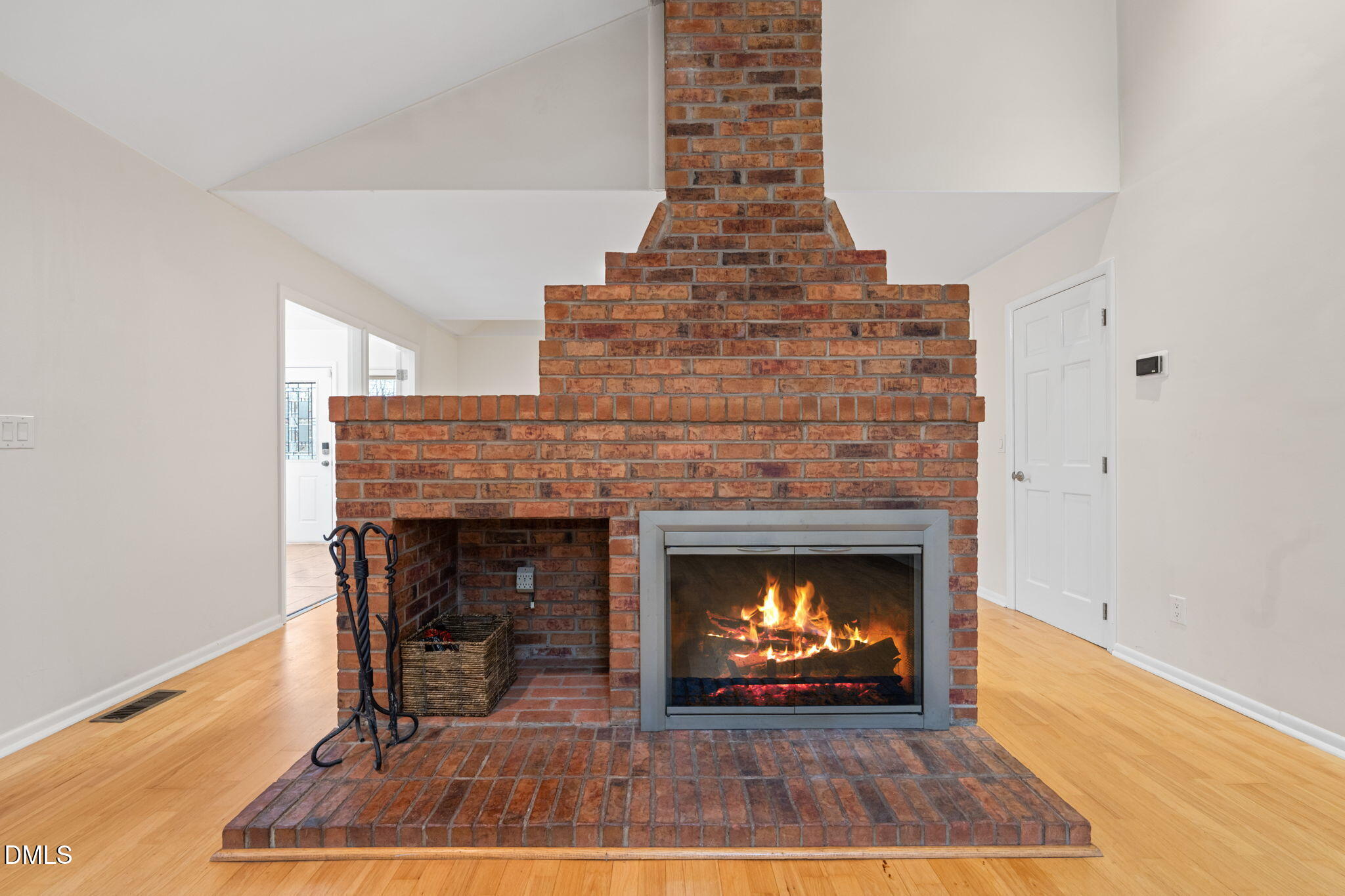 10848 Leslie Drive Raleigh, NC 27614 - Photo 16 of 71 Family room (4)