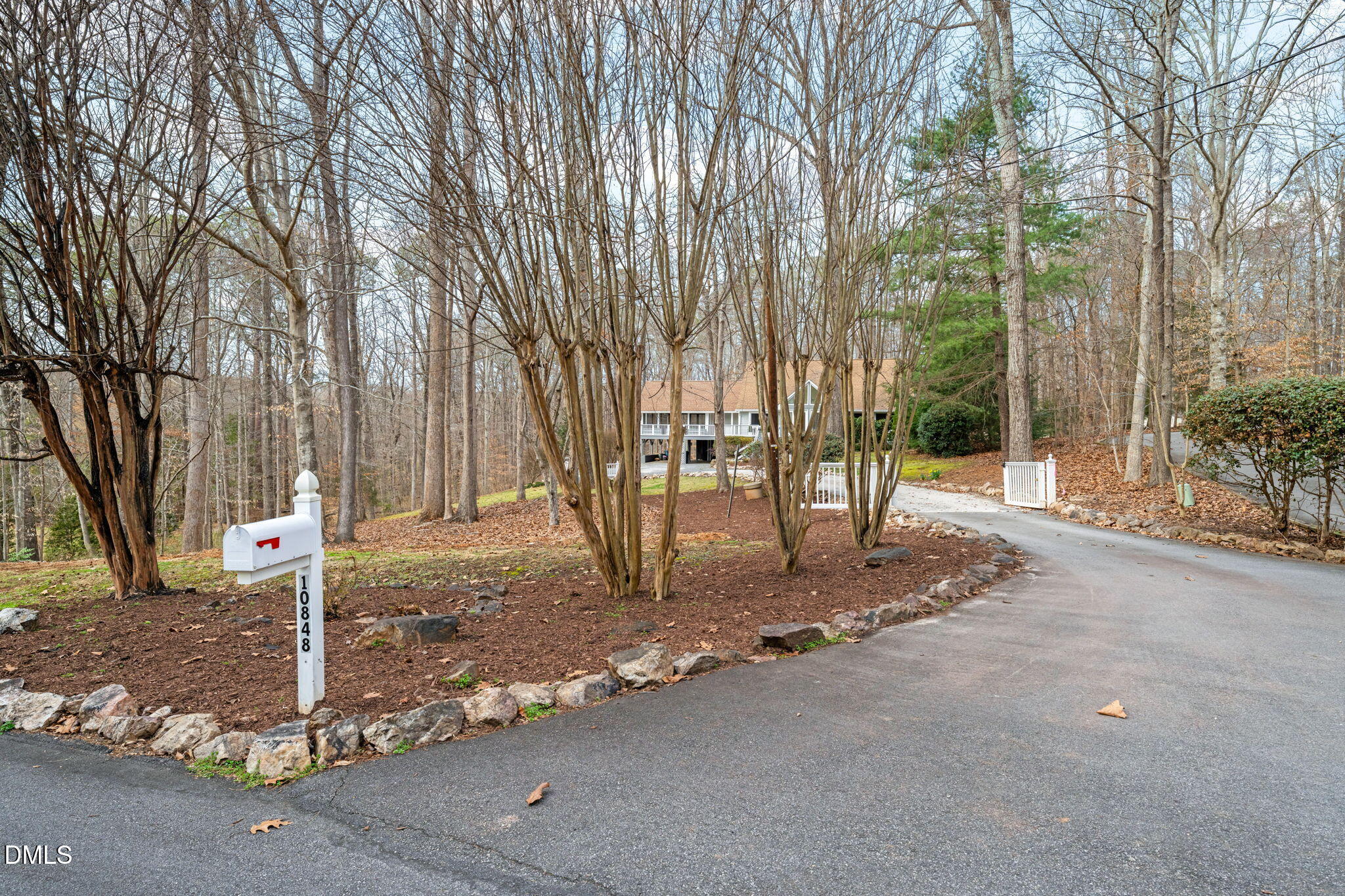 10848 Leslie Drive Raleigh, NC 27614 - Photo 68 of 71 Driveway Entrance (2)