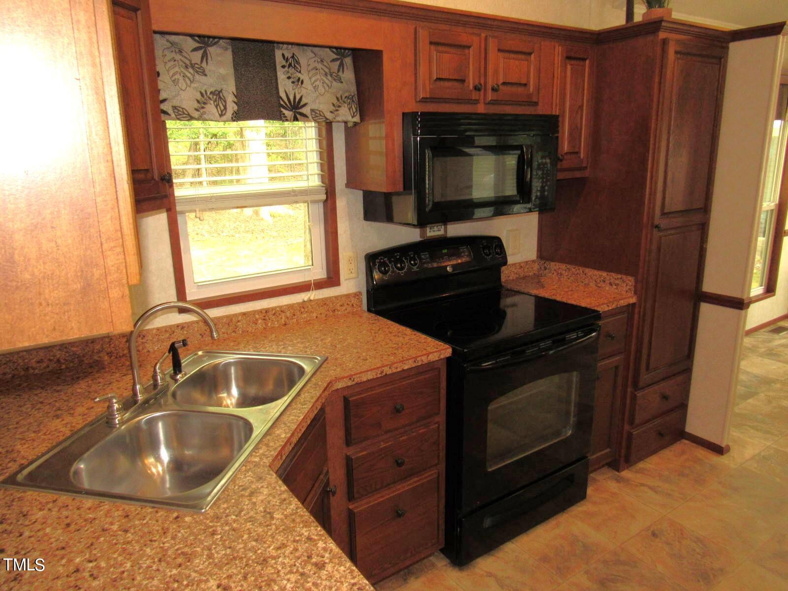 137 Winnebago Loop Louisburg, NC 27549 - Photo 17 of 47 IMG_9101