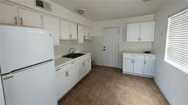 $250,000 | 153 South Commercial Street, Blythe, CA 92225
