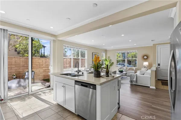 $1,480,000 | 118 Mighty Oak, Irvine, CA 92602