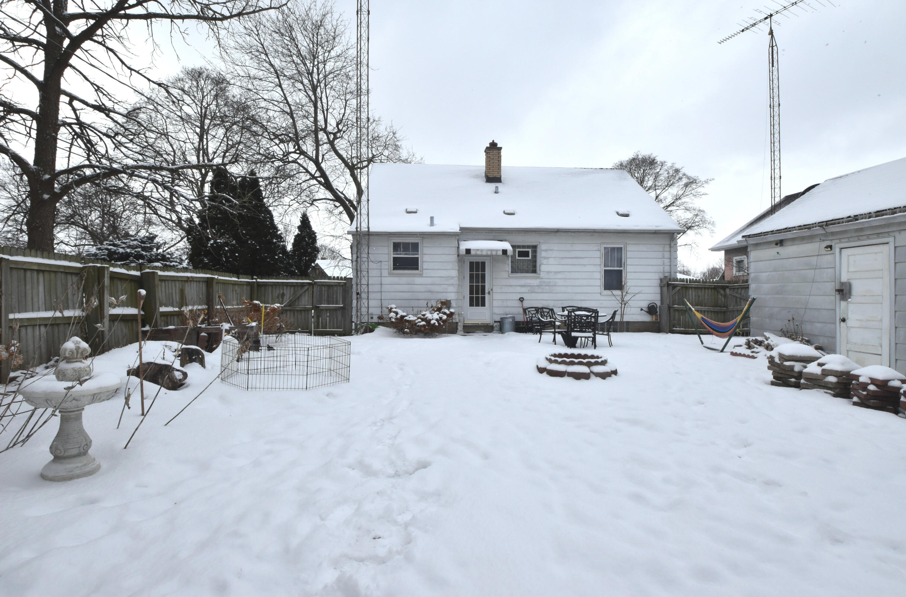 7733 34th Avenue Kenosha, WI 53142 - Photo 23 of 24 MMG_0079