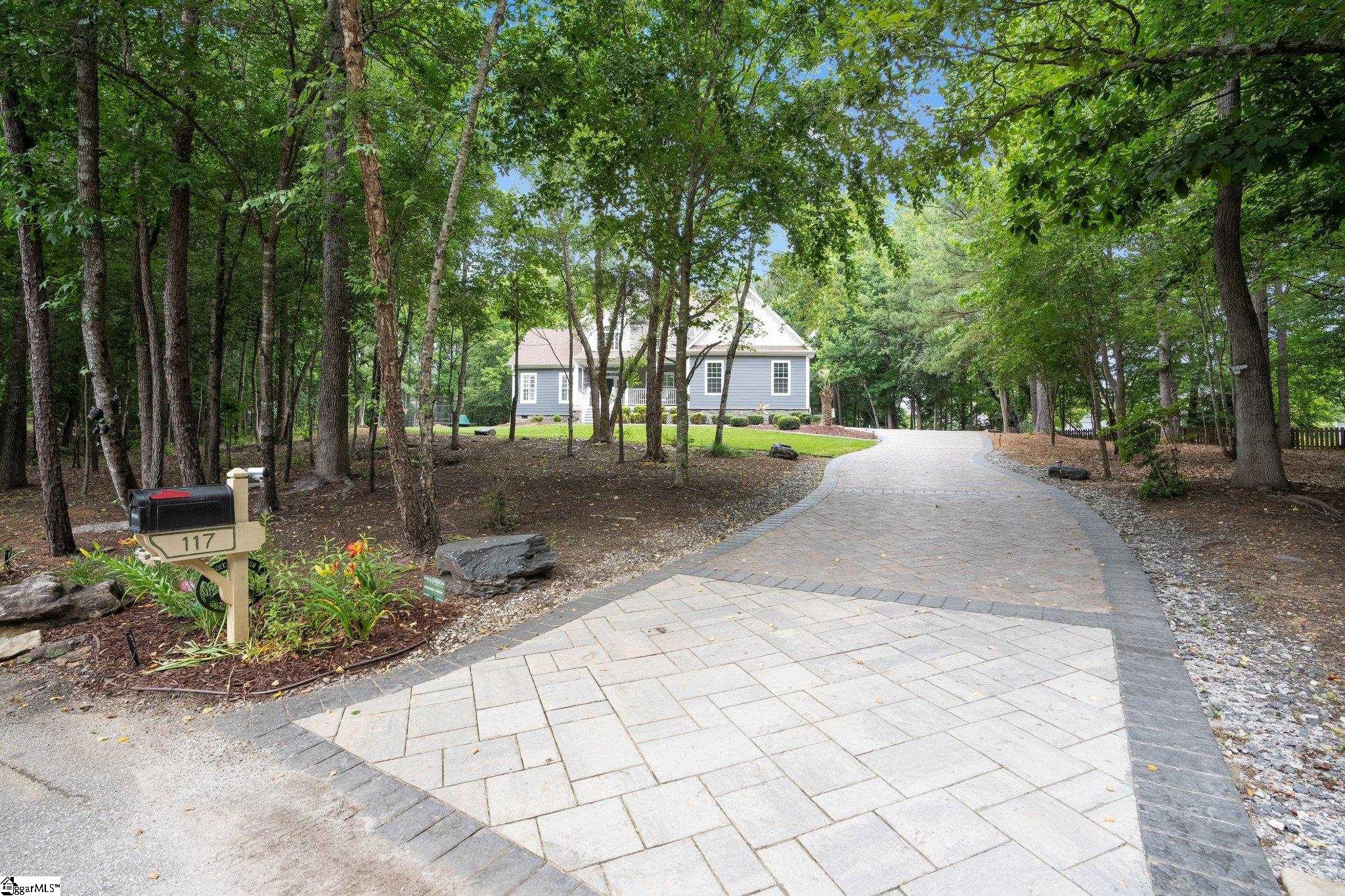 117 Shoals Road Greer, SC 29651 - Photo 33 of 36 Gallery Image 33