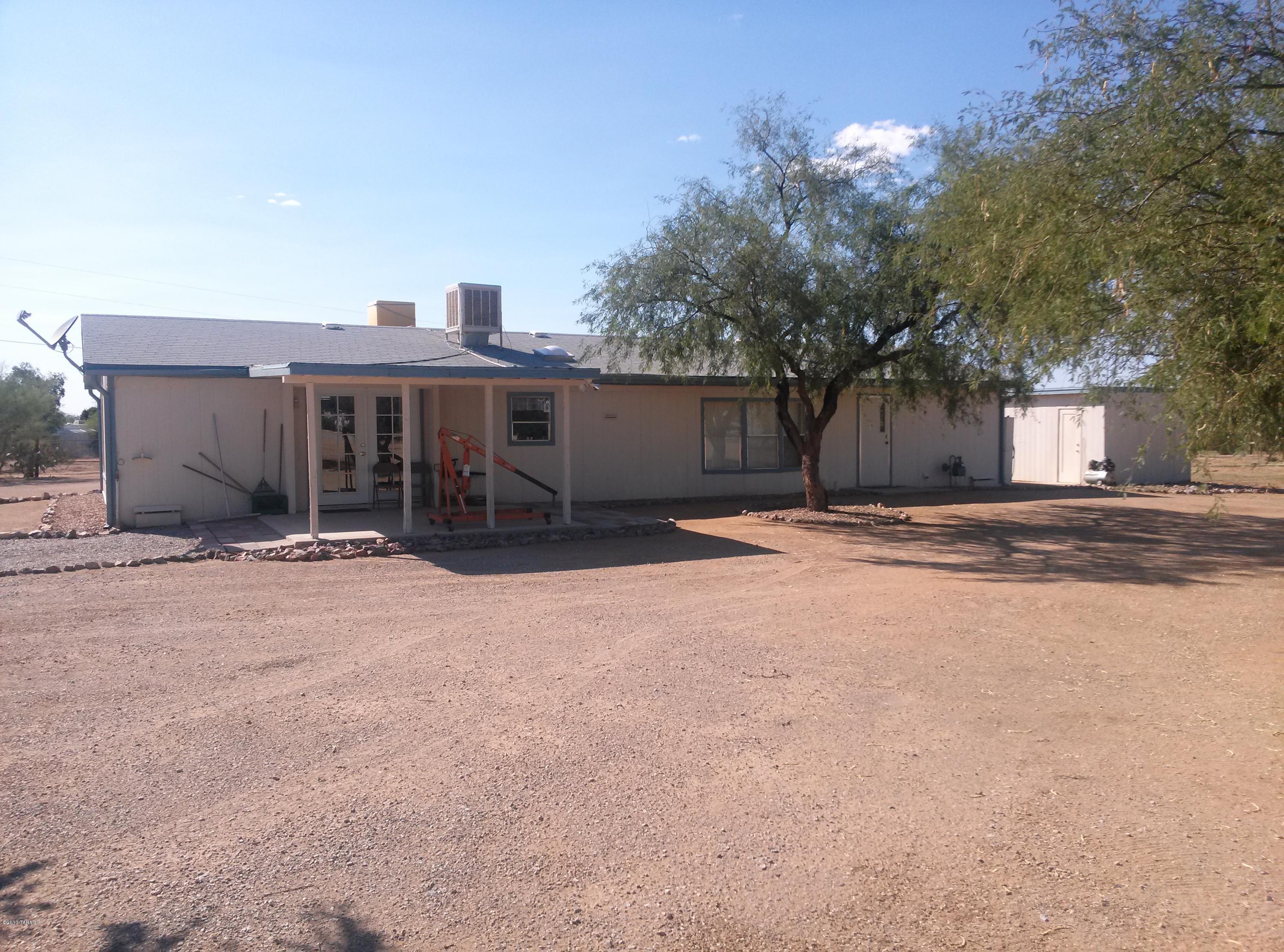 6920 North Calvin Road Tucson, AZ 85743 - Photo 2 of 21