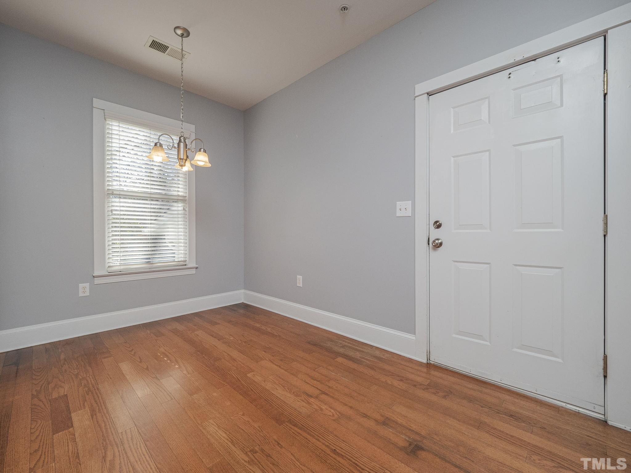 613 West Cabarrus Street, Unit 201 Raleigh, NC 27603 - Photo 13 of 31 Gallery Image 13