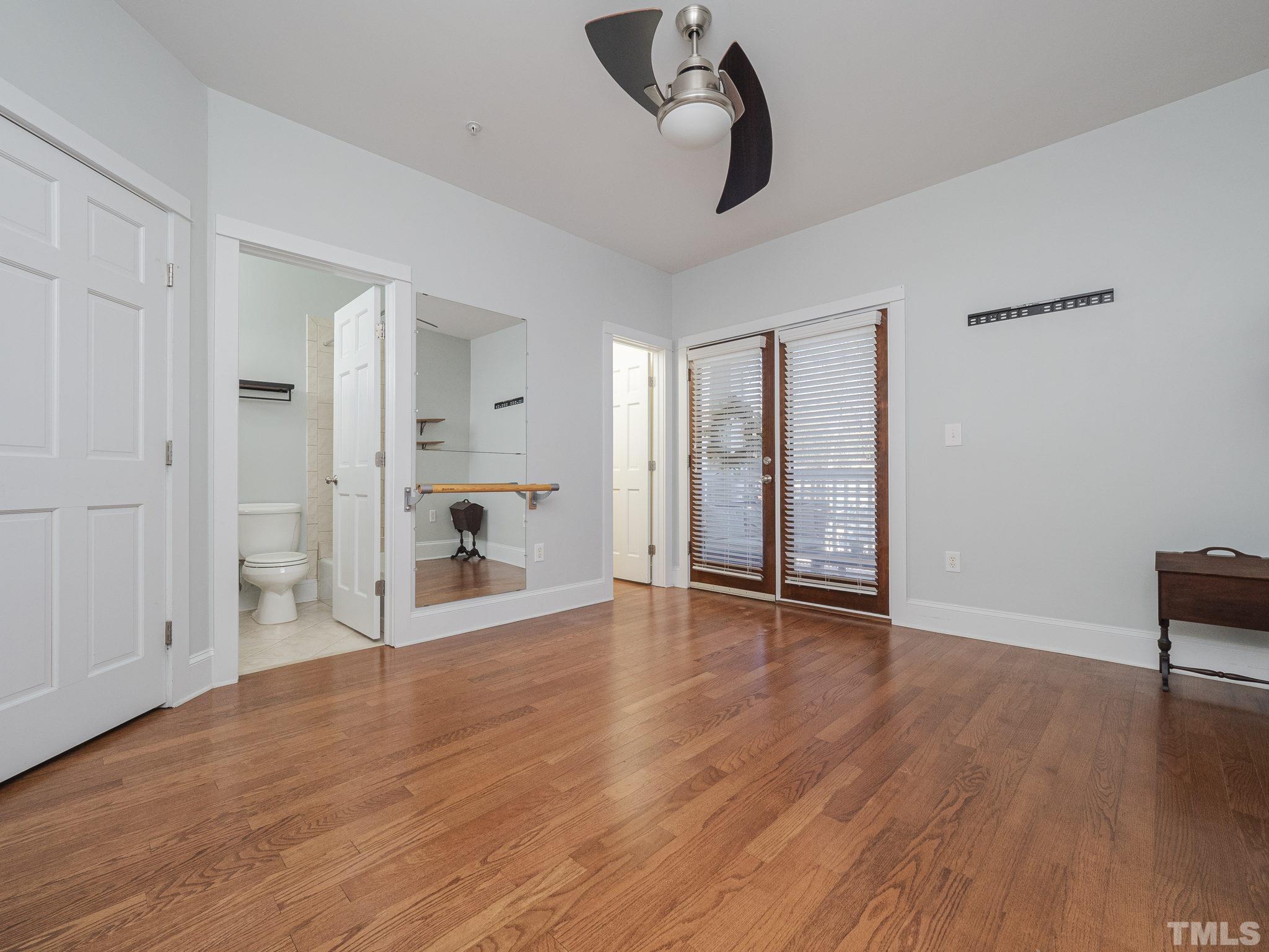 613 West Cabarrus Street, Unit 201 Raleigh, NC 27603 - Photo 16 of 31 Gallery Image 16