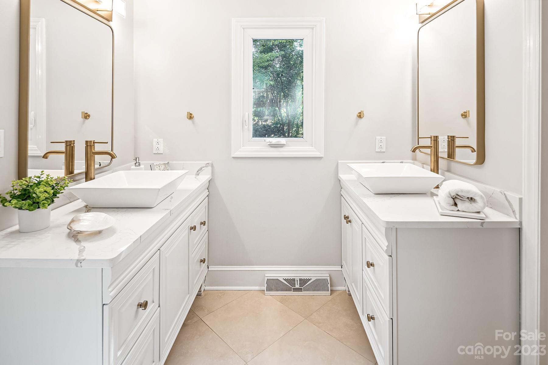 4216 Rotunda Road Charlotte, NC 28226 - Photo 17 of 29 Gallery Image 17