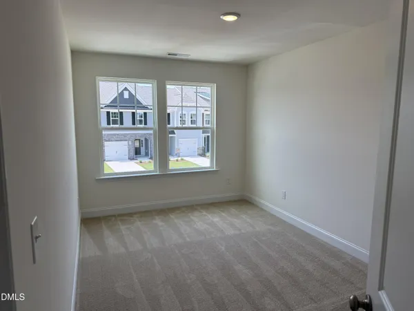 $1,995 | 825 Kensley Grv Lane, Fuquay-Varina, NC 27526