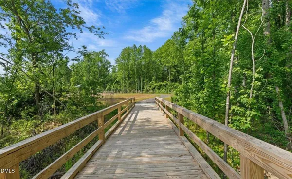 $1,995 | 825 Kensley Grv Lane, Fuquay-Varina, NC 27526